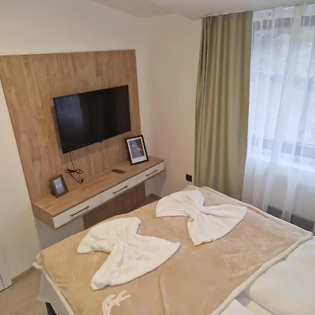 Apartment Srna Milmari