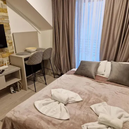 Apartment Srna Milmari