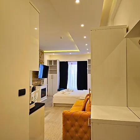 Apartment Srna Milmari